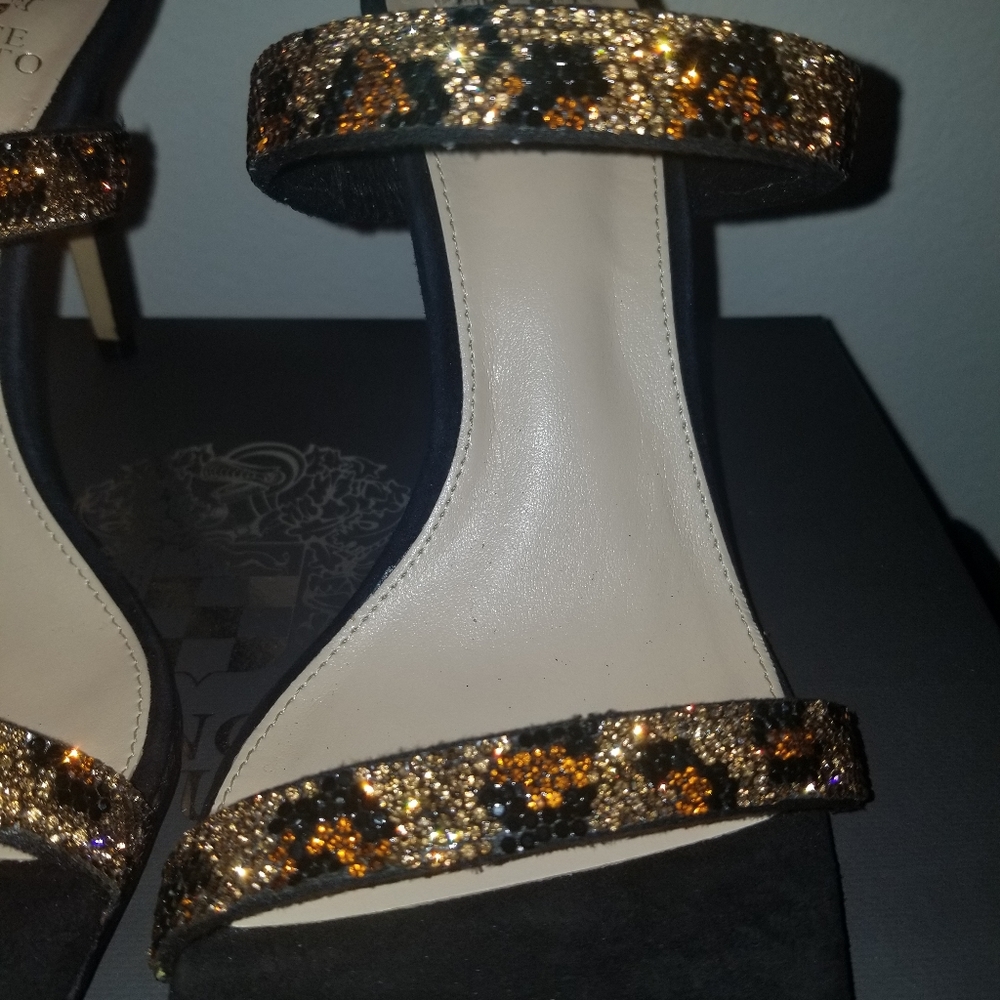 Vince Camuto Cheetah Rhinestone Seventia Black Suede Heels NIB - Picture 4 of 8
